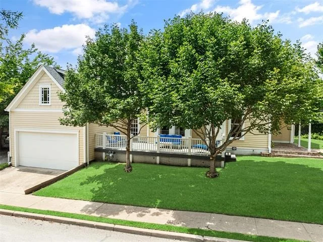 Photo of 3601 Brown Street