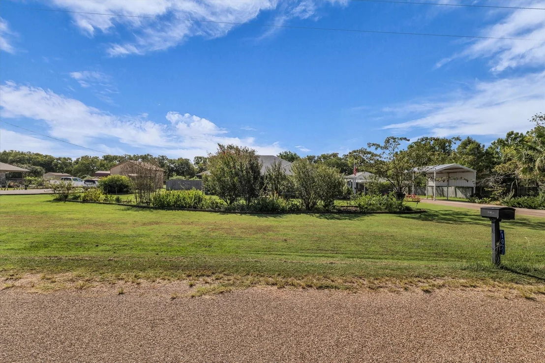 Photo of 107 Fort Graham Circle
