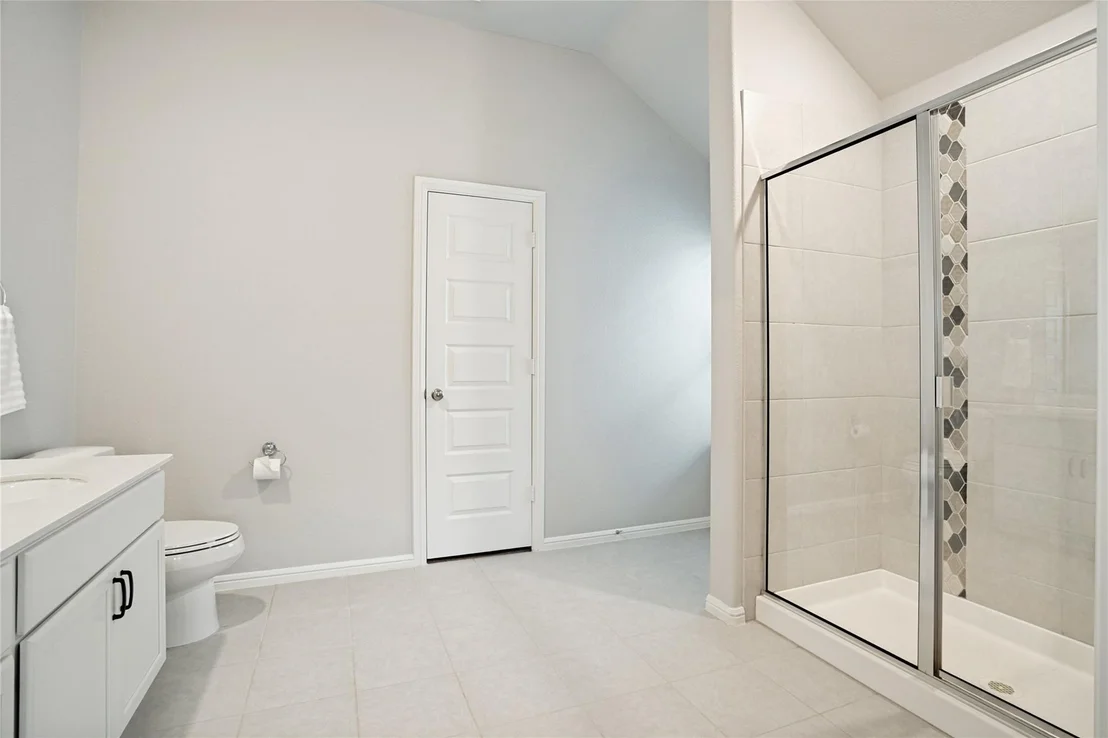 Photo of 925 Royal Lane