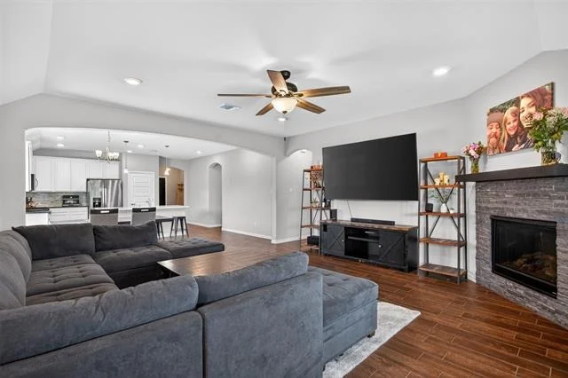 Photo of 1290 Binfield Drive