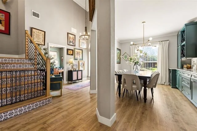 Photo of 404 Fairway Bluff Drive
