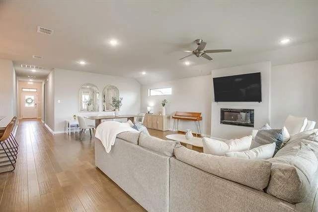 Photo of 5709 Freeport Lane