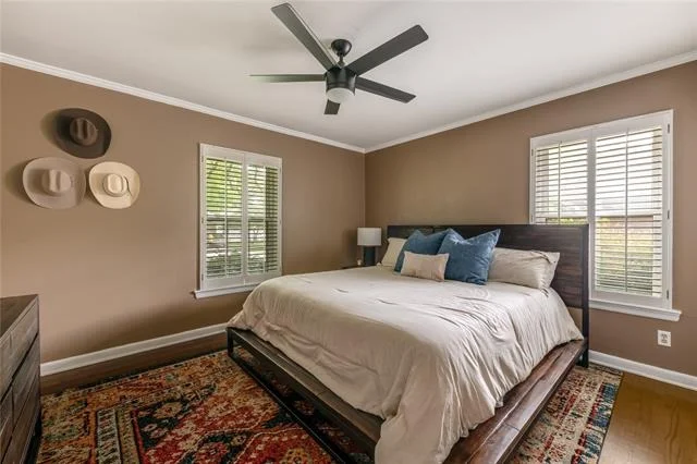 Photo of 6422 Dunstan Lane