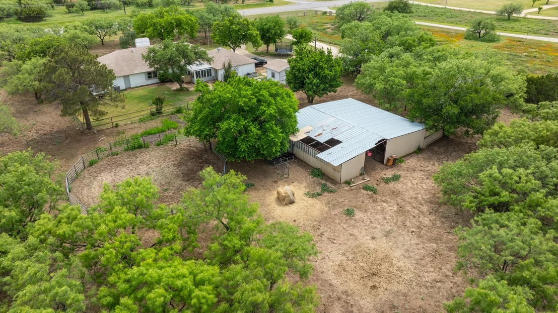 Photo of 636 Clark Road
