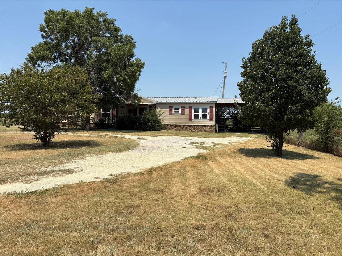 Photo of 912 Highway 36 W