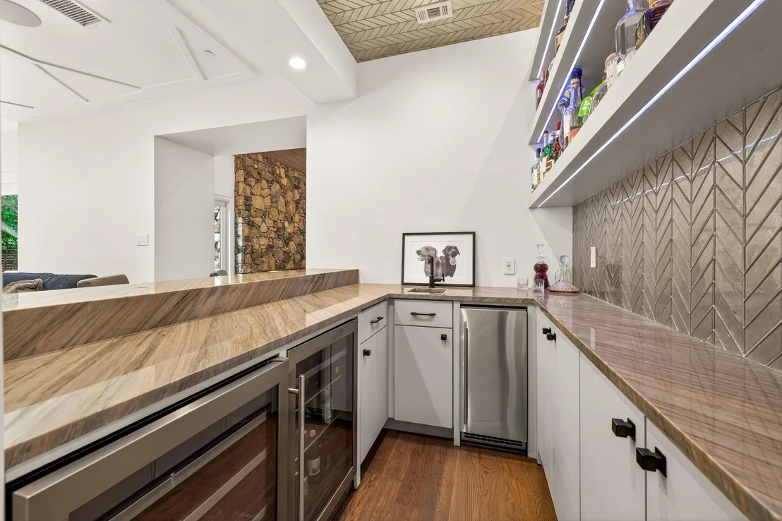 Photo of 5205 Royal Lane
