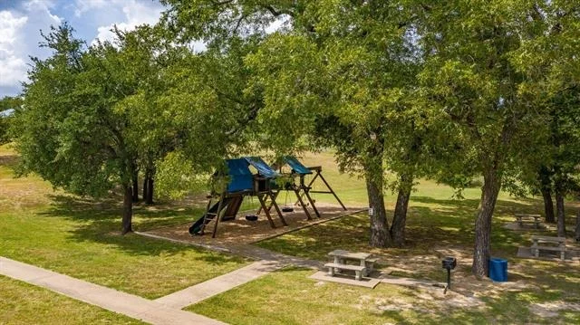 Photo of 2280 Compass Way