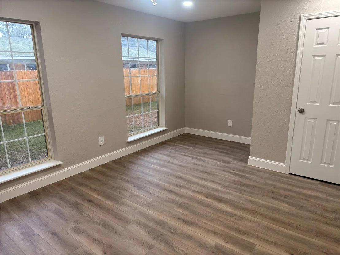 Photo of 112 Myrtle Dr