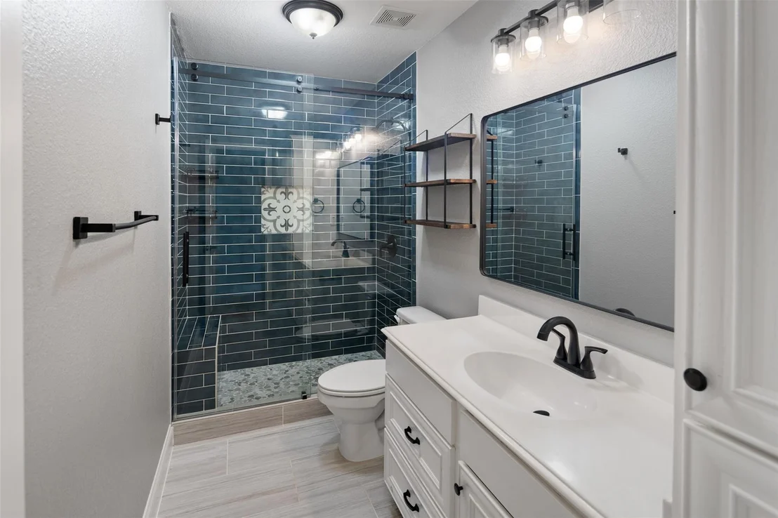 Photo of 1019 Vaughan Lane