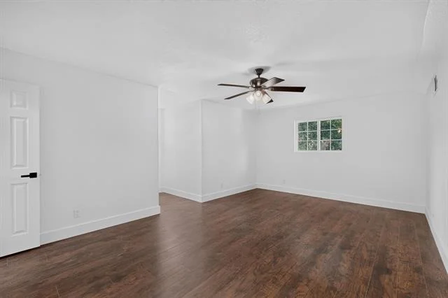 Photo of 550 Glen Oaks Boulevard
