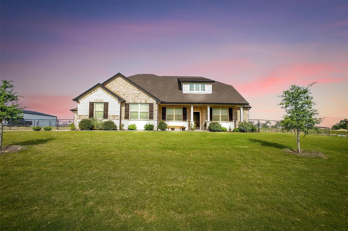 Photo of 340 Sanger Drive