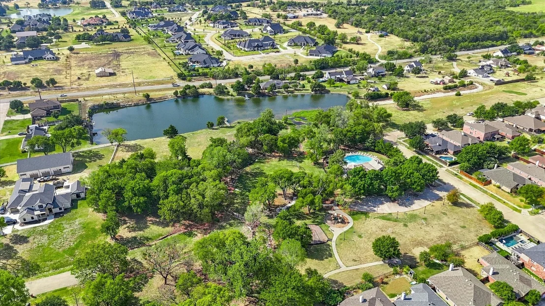 Photo of 1329 Bateman Lane