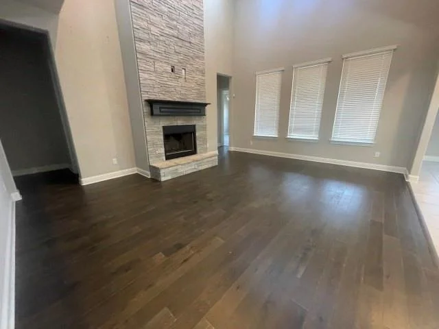 Photo of 321 Equestrian Drive