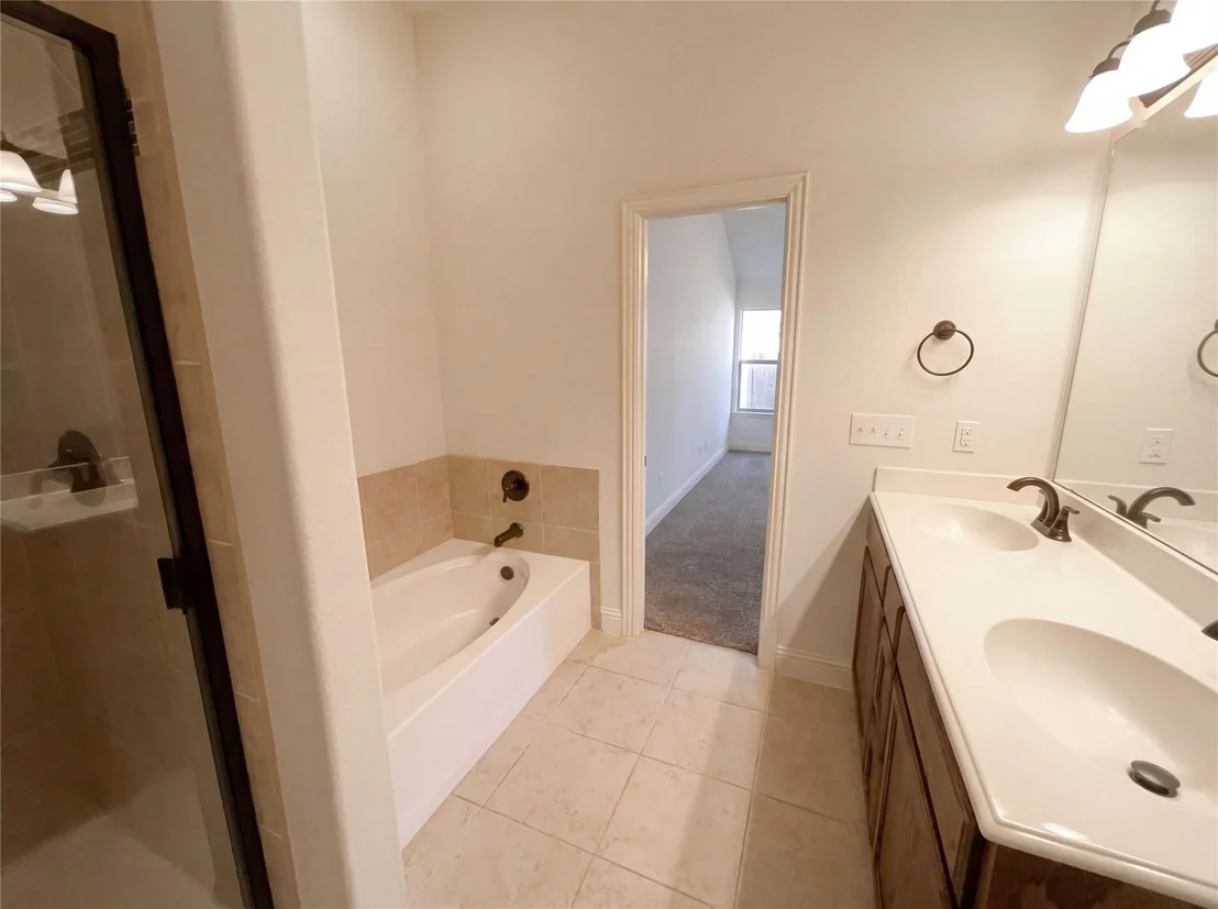 Photo of 4522 Mariner Drive