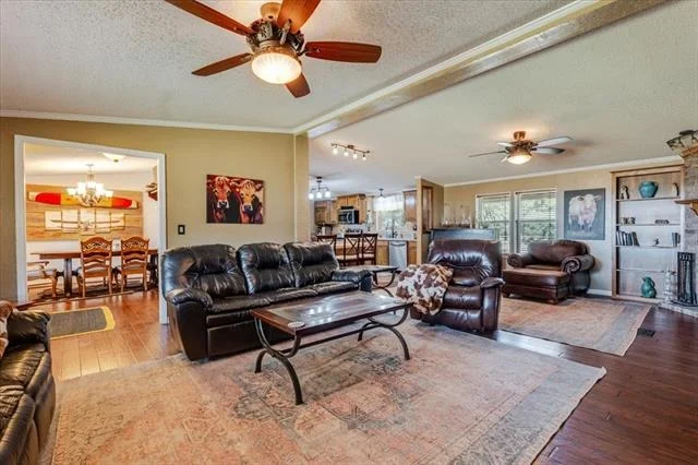 Photo of 3637 Highway 281 N