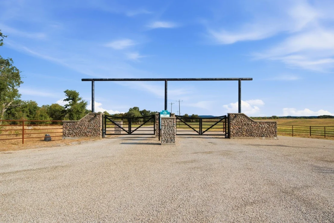 Photo of 41 Cattle Trail