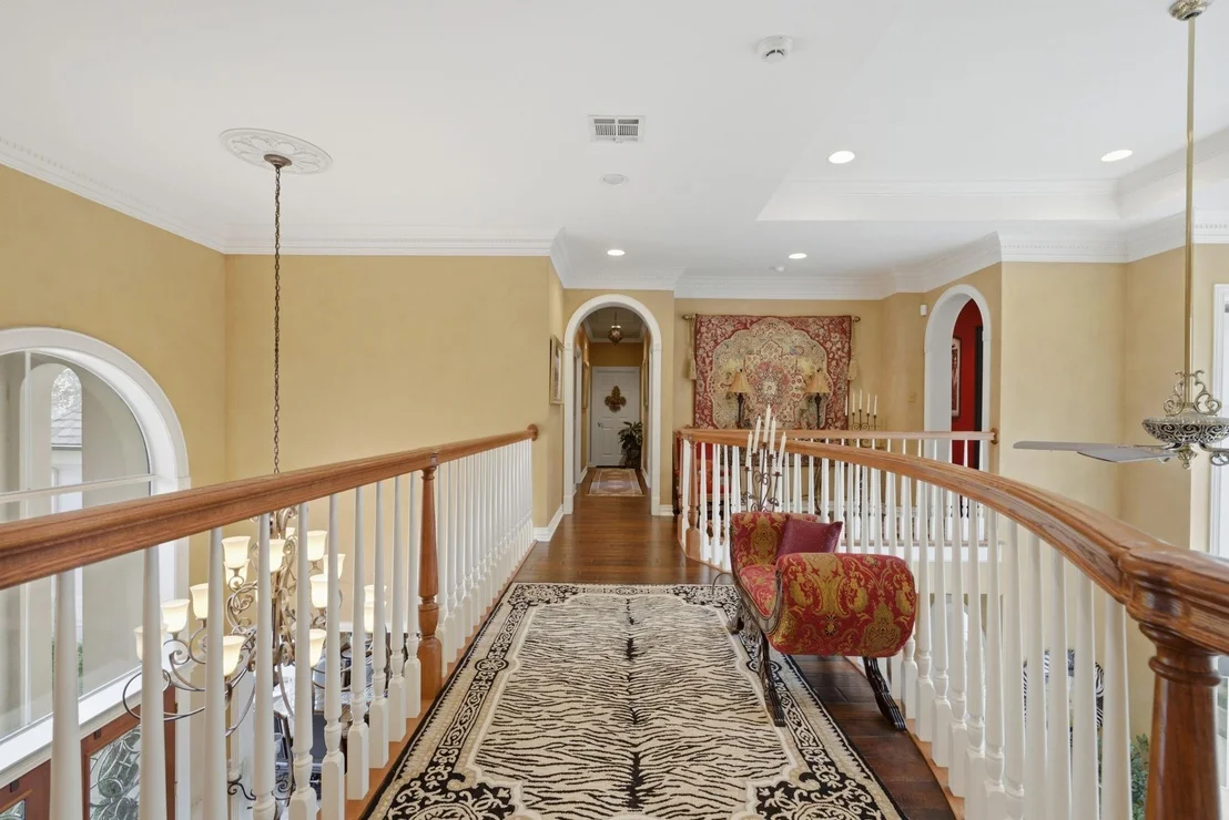 Photo of 3645 Woods Boulevard