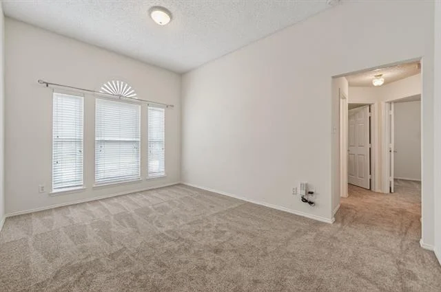 Photo of 2505 Ash Creek