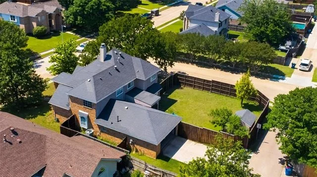 Photo of 751 Livingston Drive