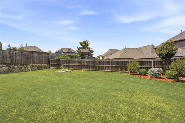Photo of 201 Oak Point Drive