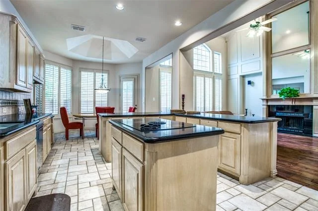 Photo of 707 Longwood Drive