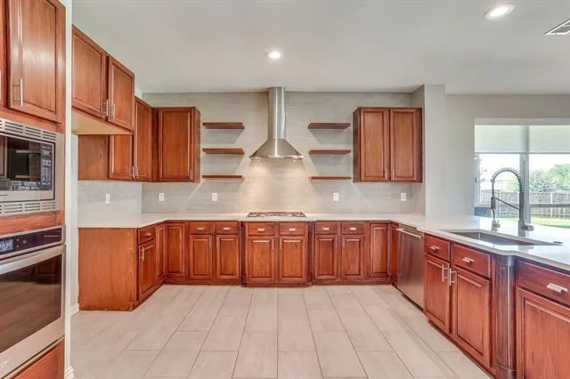 Photo of 18 Hideaway Court