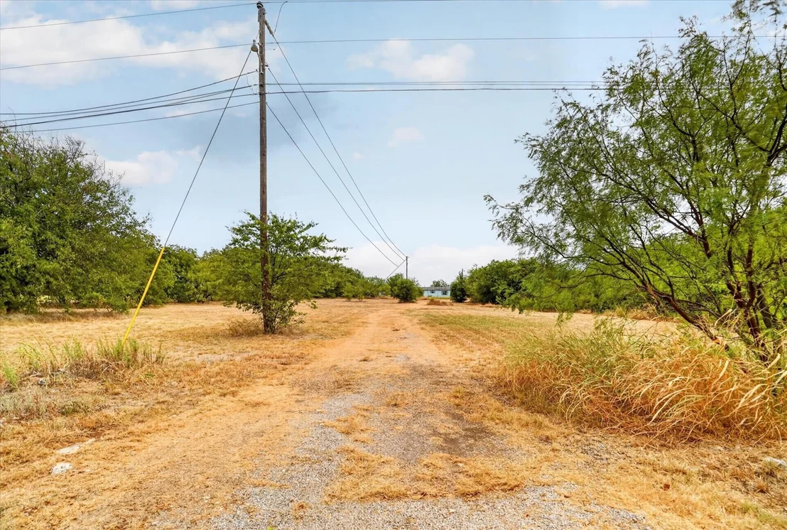 Photo of 8620 County Road 1014