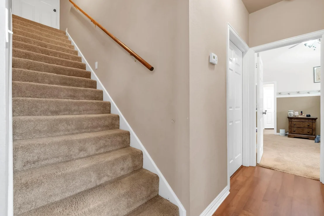 Photo of 18 Red Bluff Court