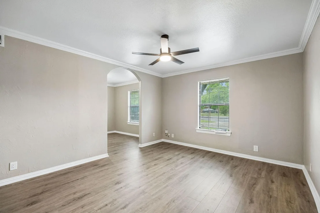 Photo of 3534 Royal Lane