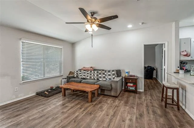 Photo of 4372 Onyx Drive