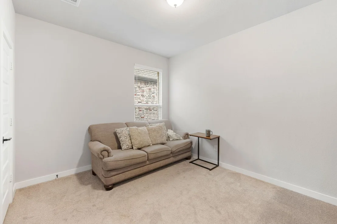 Photo of 3321 Scotsman Road