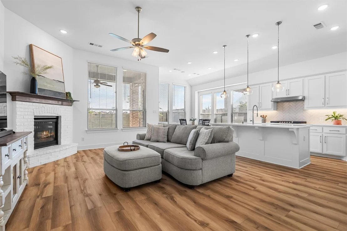 Photo of 2404 Plover Lane