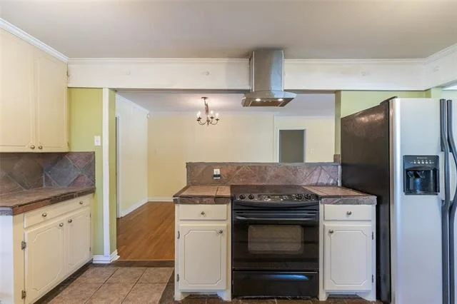 Photo of 757 Davis Drive