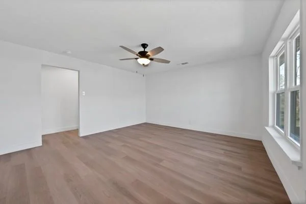 Photo of 3005 Maple Avenue