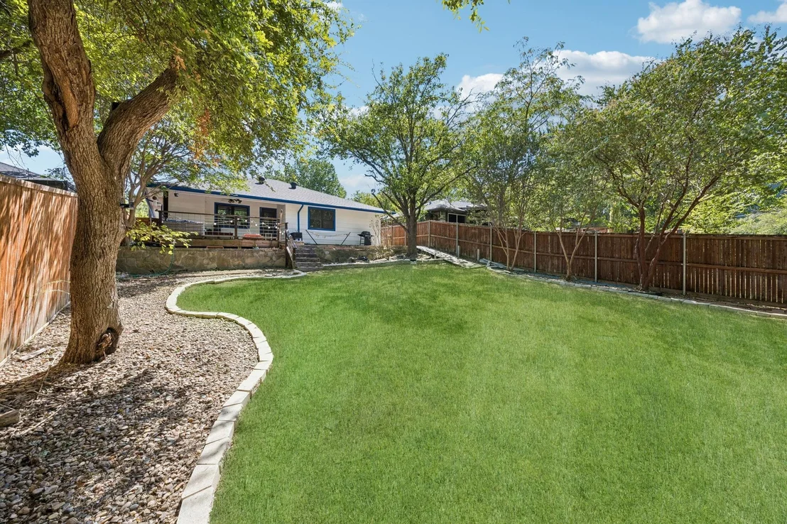Photo of 2749 Buna Drive