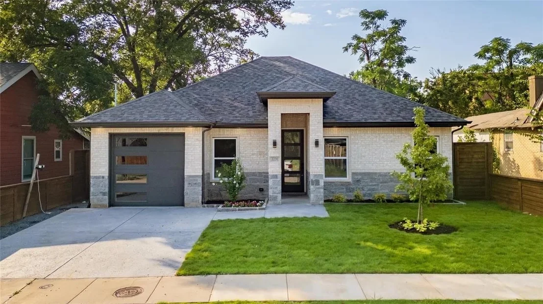 Photo of 2230 Garden Drive