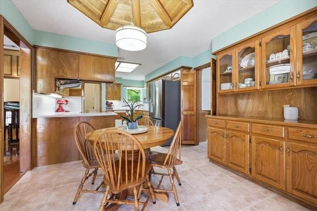 Photo of 732 Meadowlark Lane