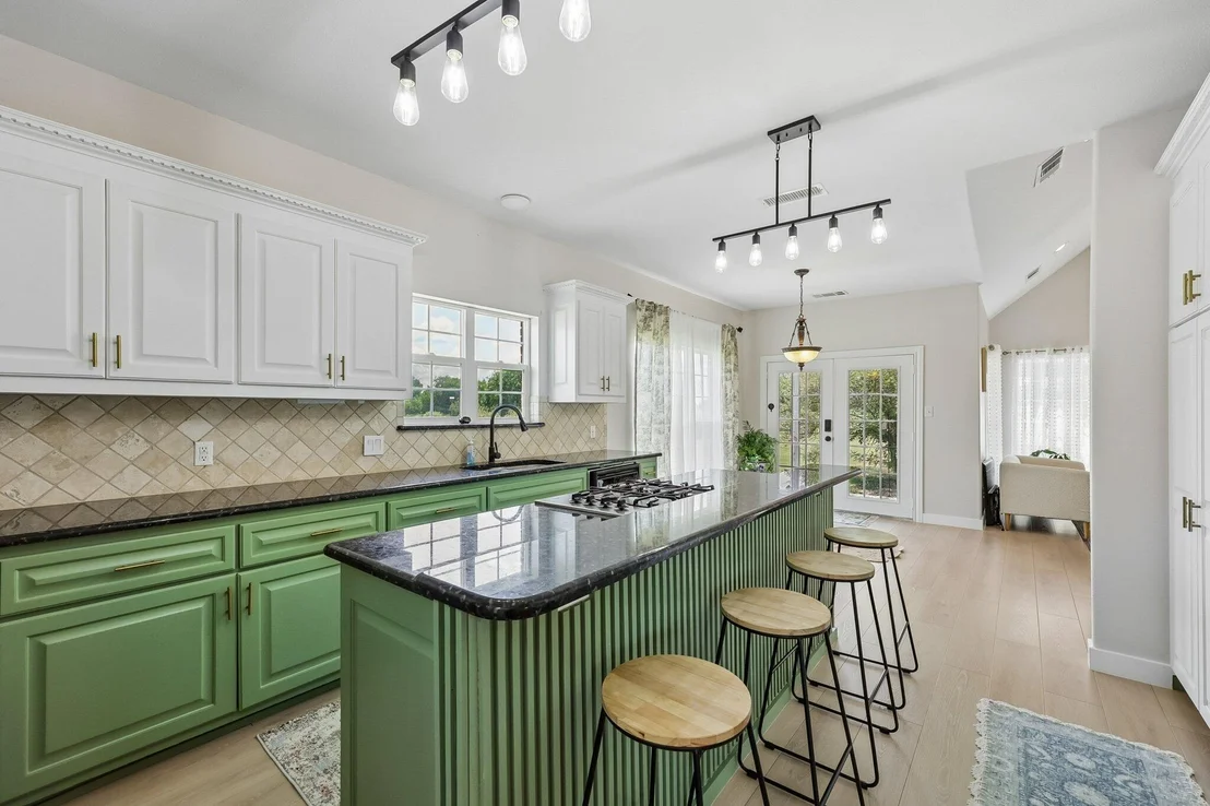 Photo of 15144 Delaney Lane