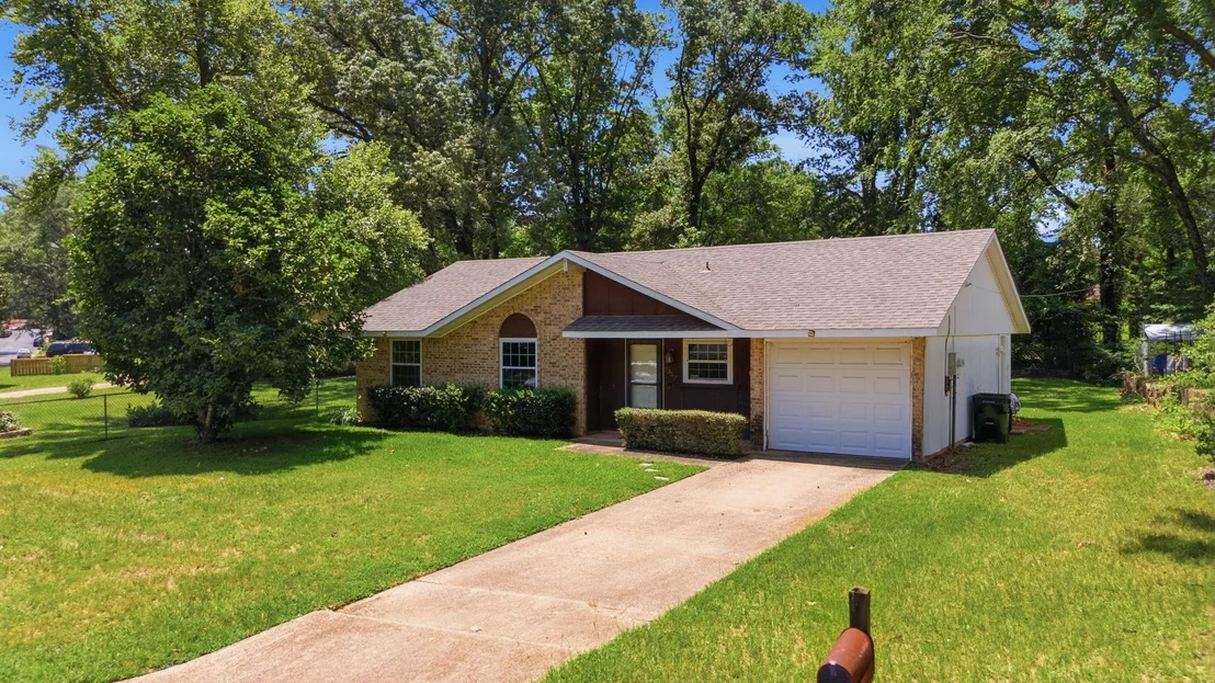 Photo of 2307 Pinkerton