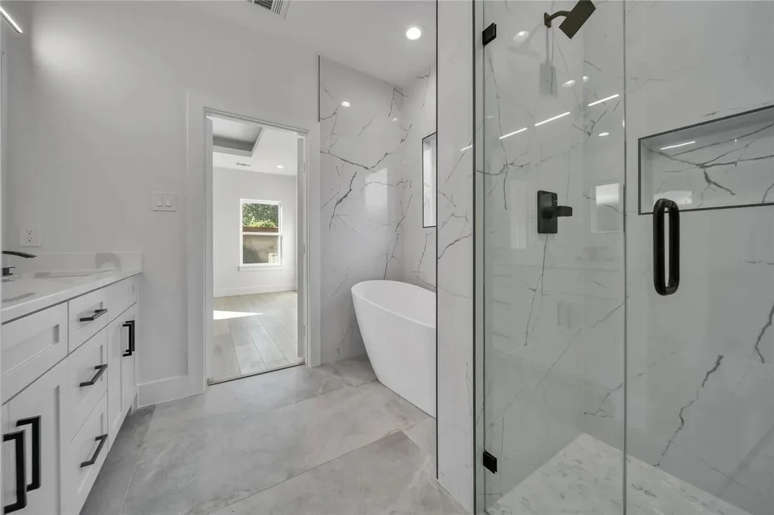 Photo of 2230 Garden Drive