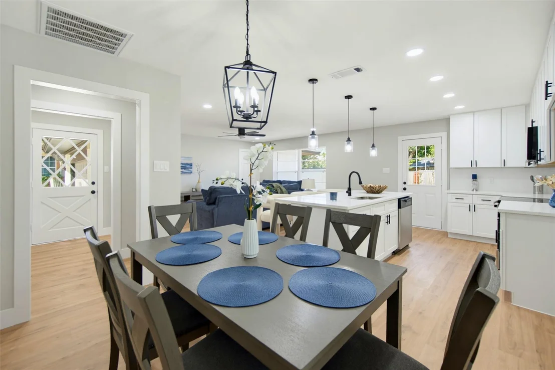 Photo of 3049 Latham Drive