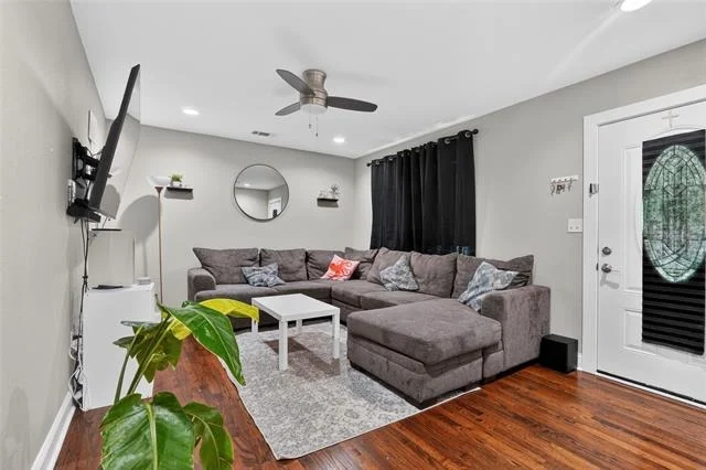 Photo of 309 Mulberry Street