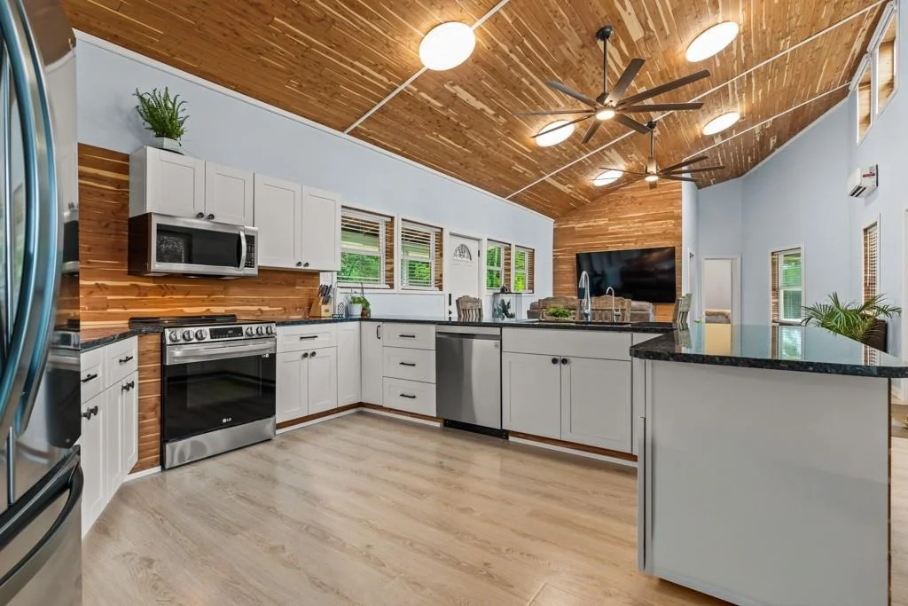 Photo of 1129 Holly Road
