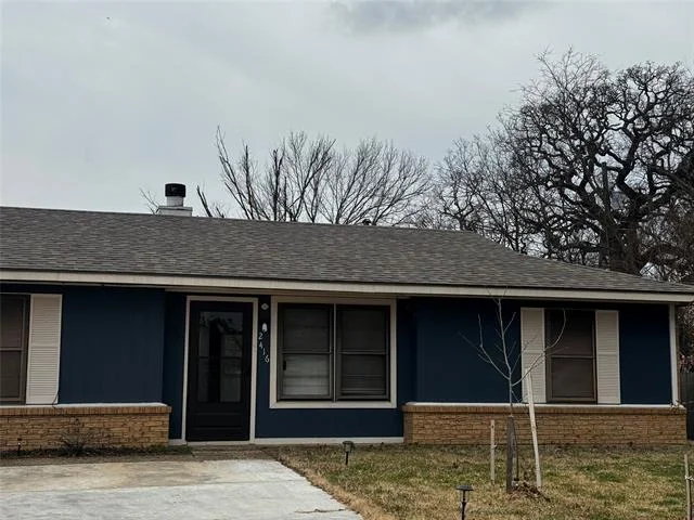 Photo of 2416 Morris Drive