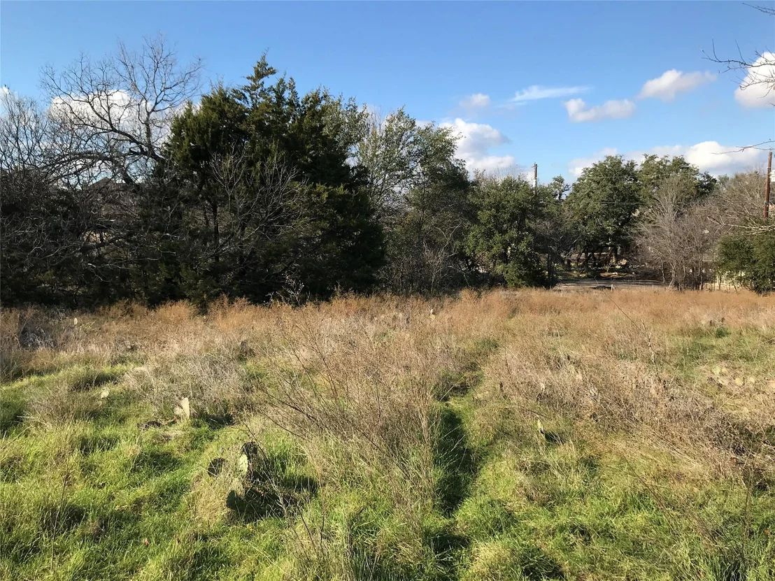 Photo of 1414 Lakeside Trail