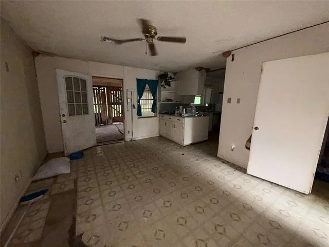 Photo of 120 E Dawn Drive