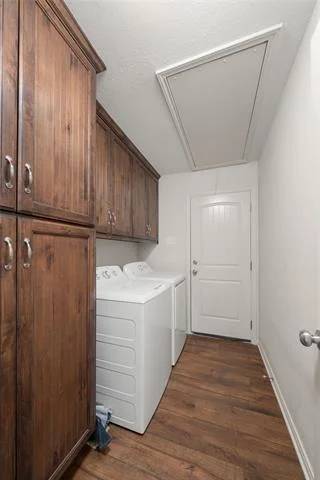 Photo of 2122 Tower Drive