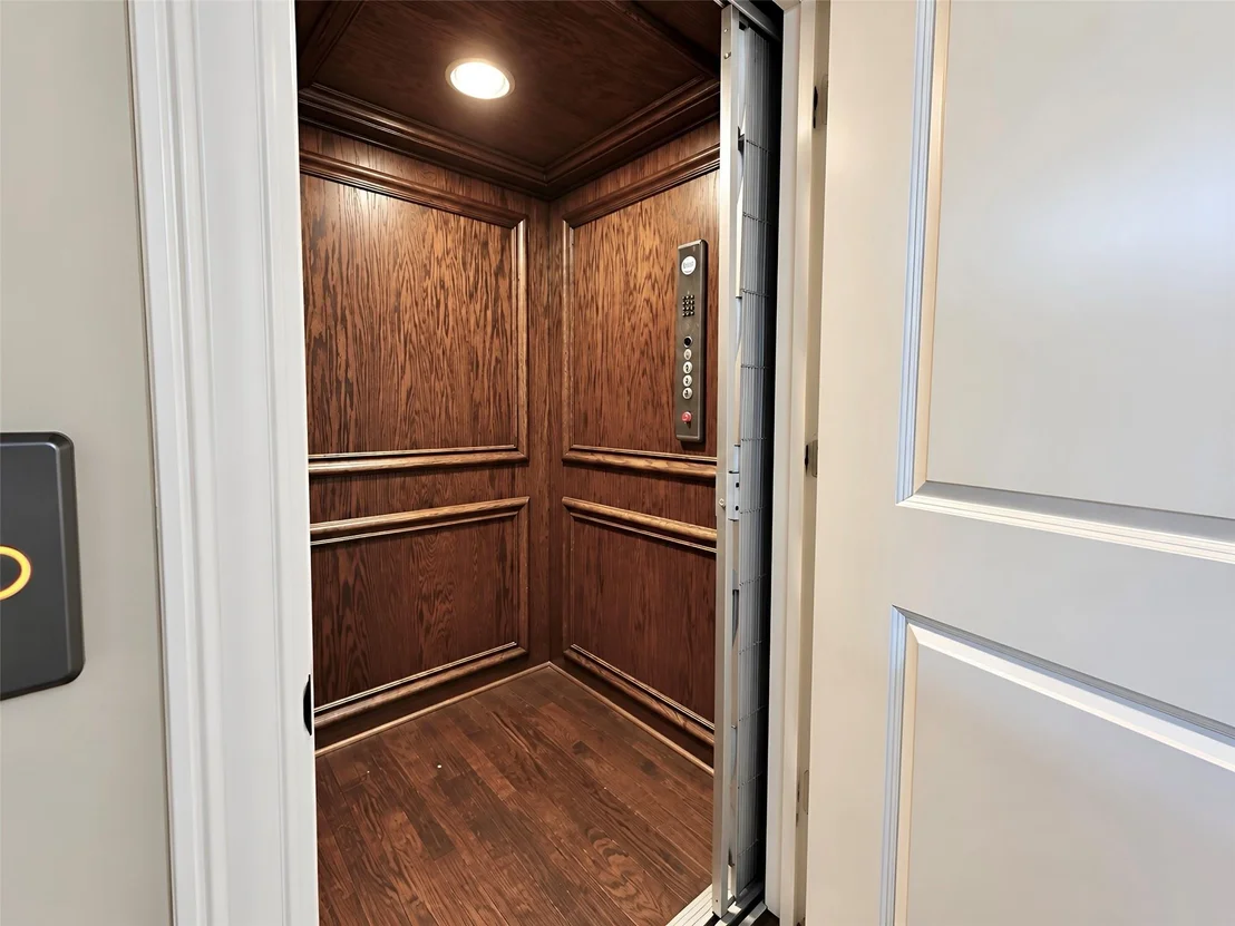 Photo of 1819 Truscott Lane