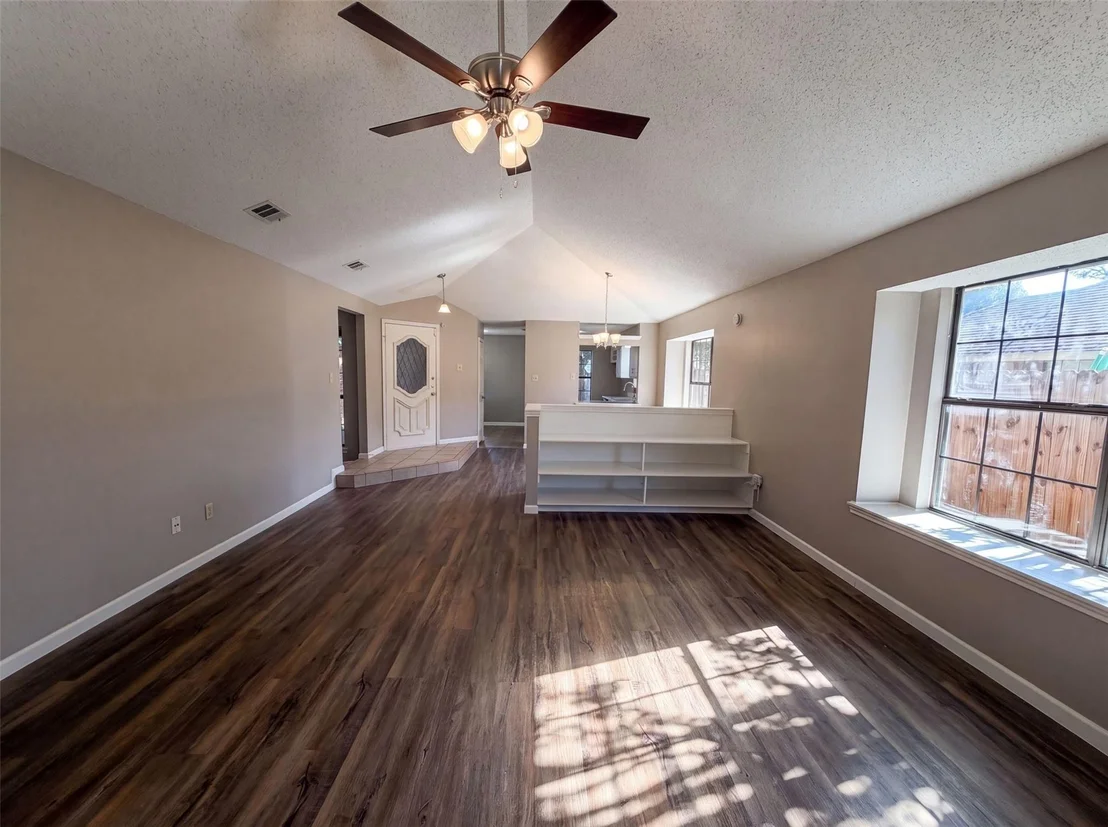 Photo of 1503 Curtis Lane