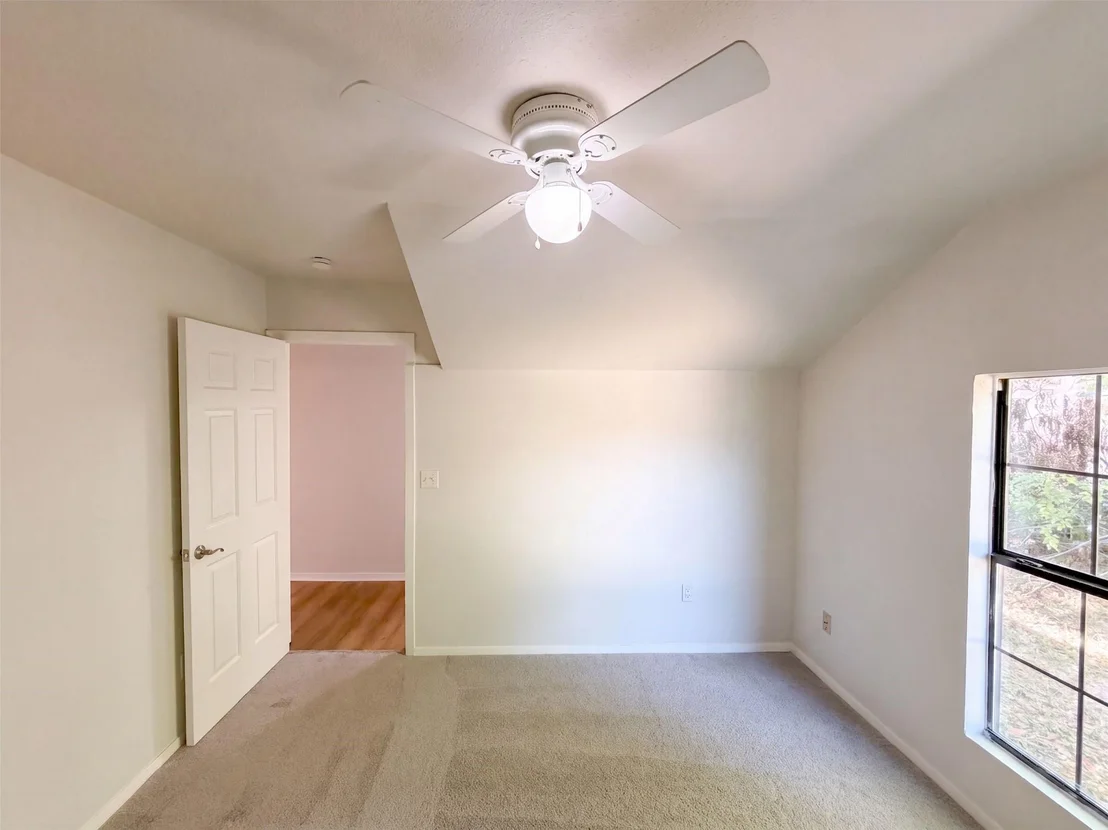 Photo of 1418 Moss Street